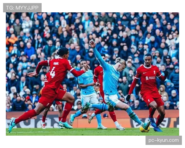 英超争冠格局分析：阿森纳领先优势缩小，曼城紧追不舍